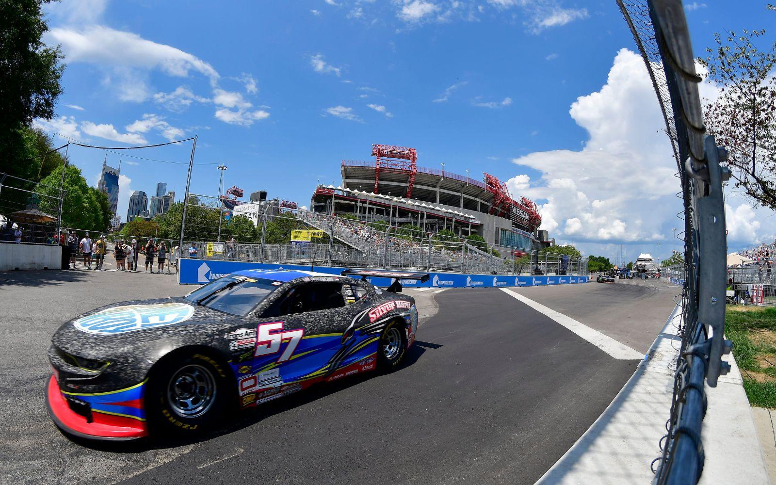 Tough Breaks for Silver Hare on Streets of Nashville